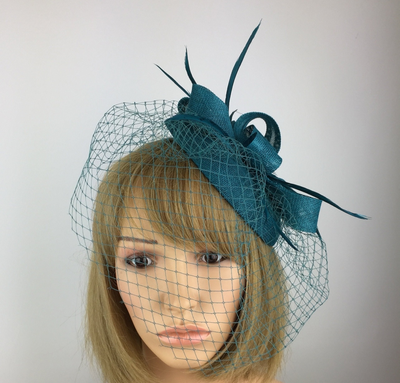 Teal Pillbox Fascinator with Veil & Biot Feathers - Image 4